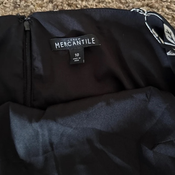 J.Crew Mercantile Tiered Floral Maxi Dress Black/White Floral Size 10 - Picture 11 of 12